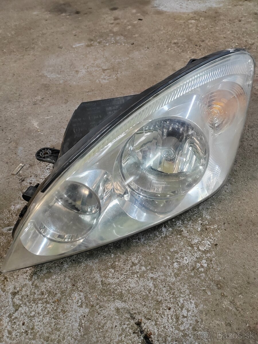 Kia ceed predné svetlá - 2