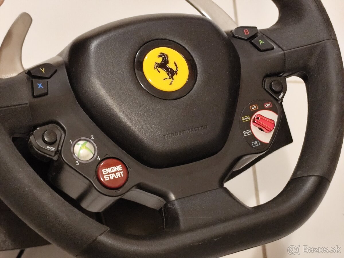 Volant ThrustMaster Ferrari na XBox360 a PC - 2