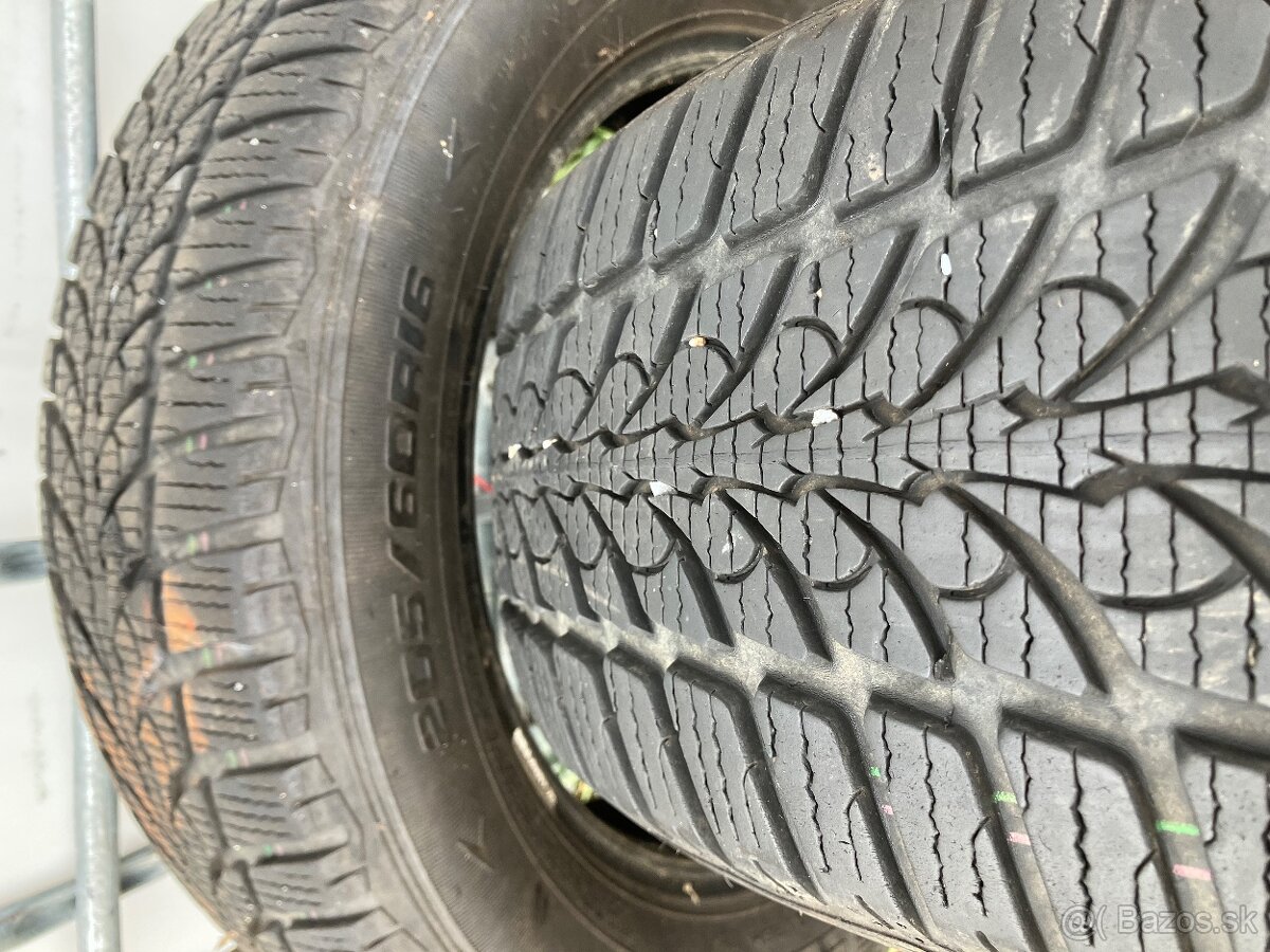 Zimné pneu 205/60 r16 - 2