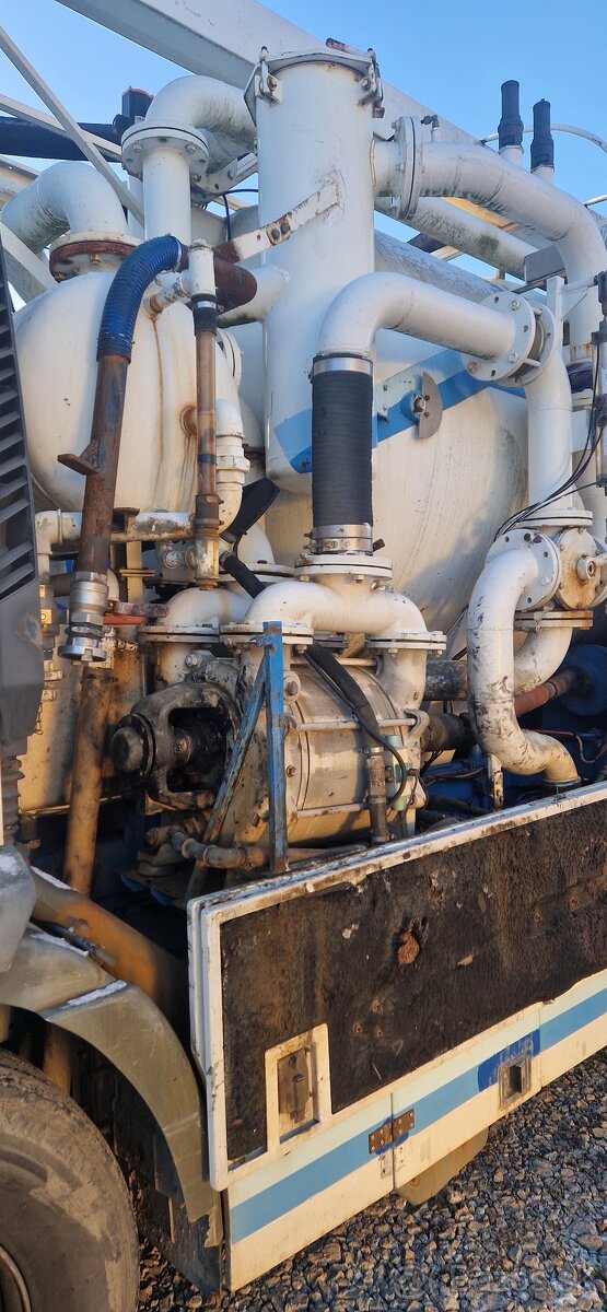 Predam Iveco fekal+cistiace - 2