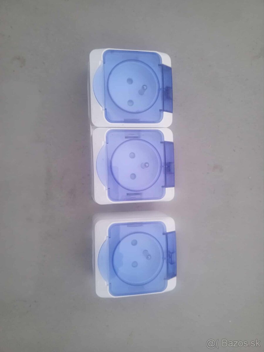 predám zásuvky - 2