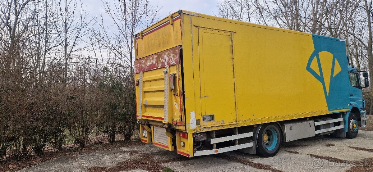 Mercedes Atego 1828L - 2