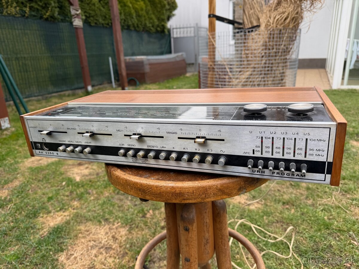 Staré HiFi rádio/zosilovač PROMETHEUS - 2