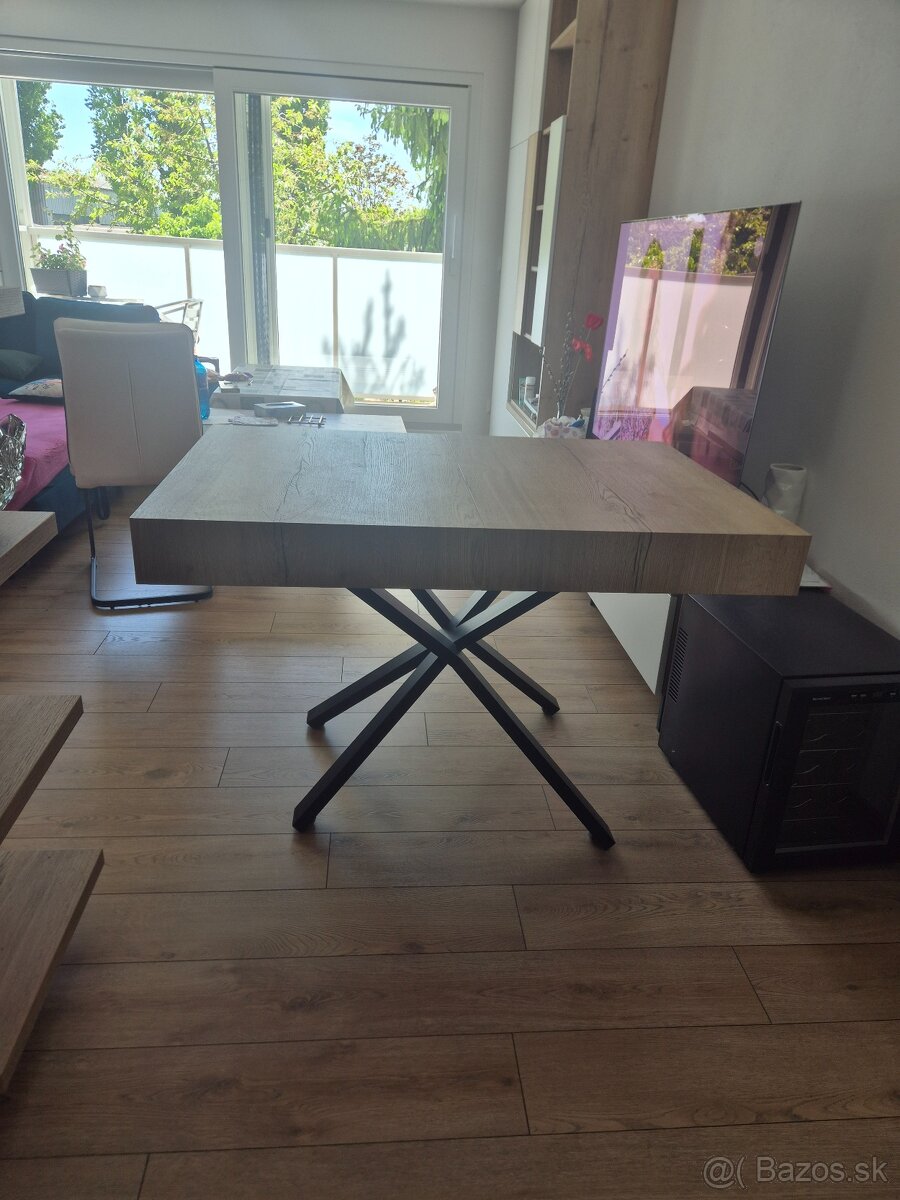 Predam rozkladaci stol - 2