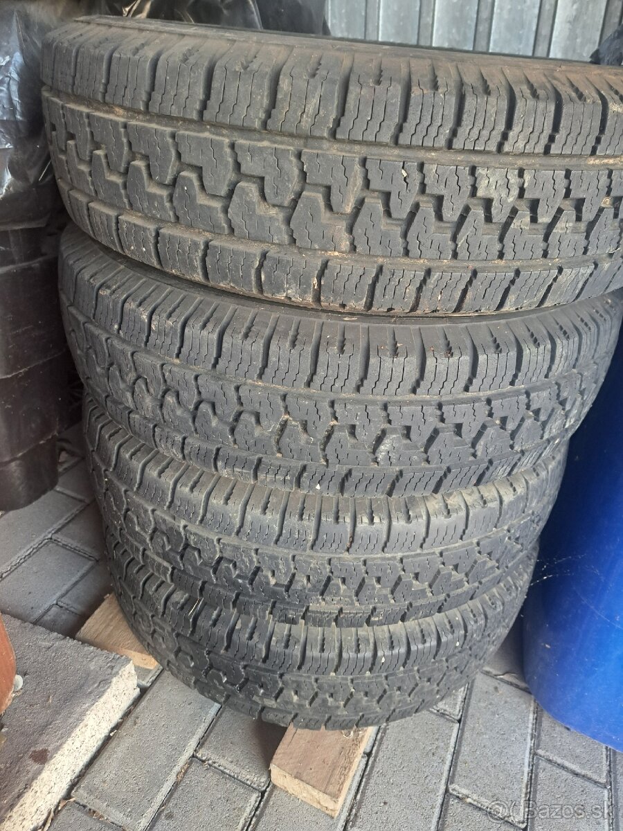 Disky niva +pneu - 2