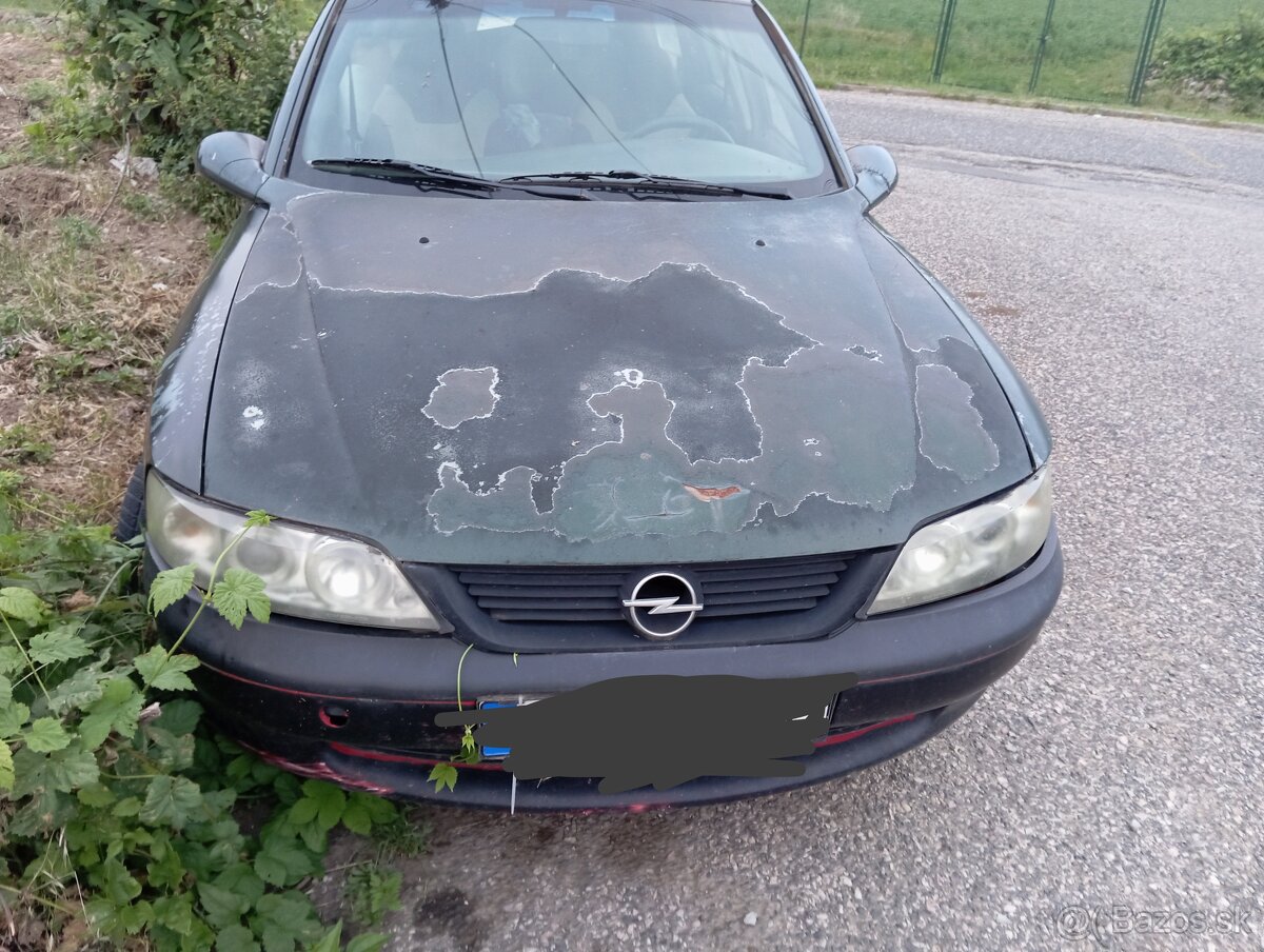 Rozpredám Opel vectra combi 2.0 diesel - 2