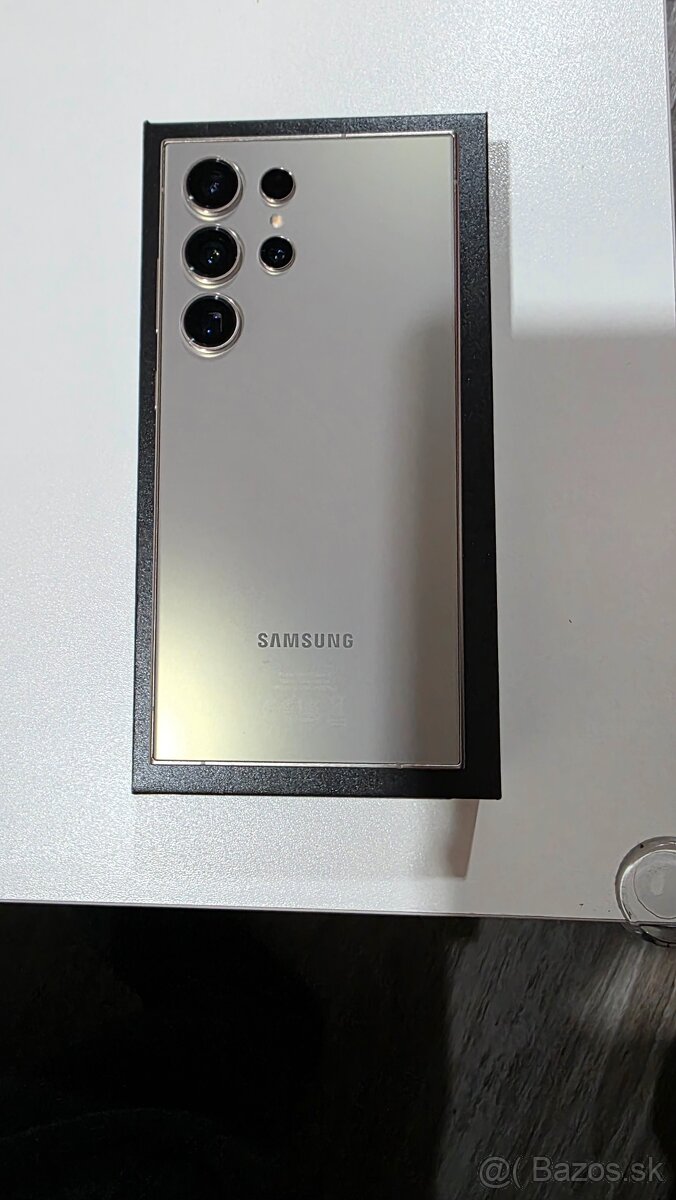 Predám Samsung galaxy S24 ultra 512gb - 2