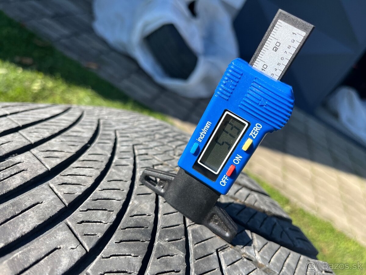 235/55 R18- zimné - 2