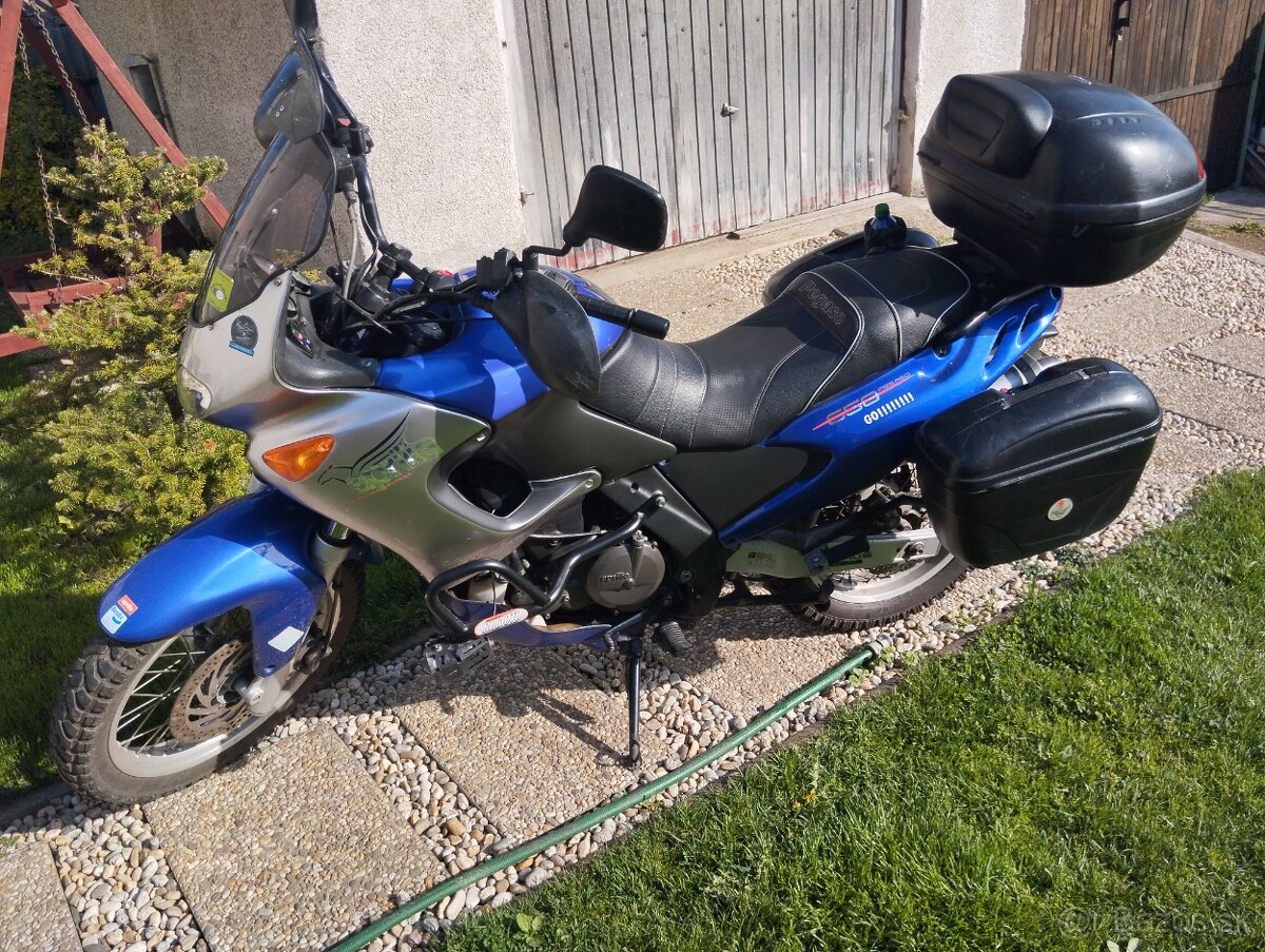 Aprília Pegaso 650i - 2