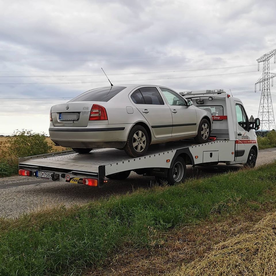 Odťahovka Renault Master 2.3 DCi 4,5 tona - 2