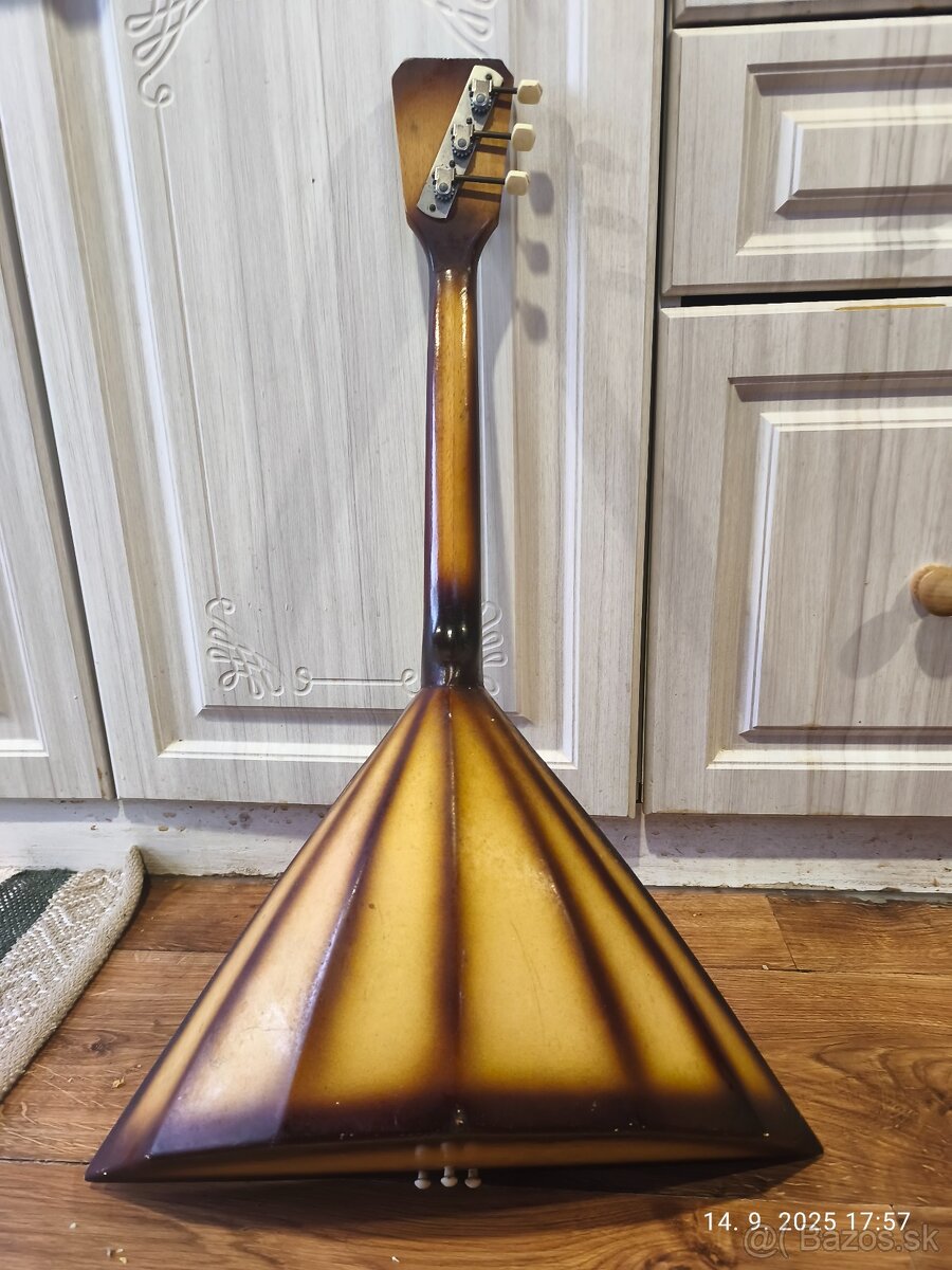 Predám balalajku - 2
