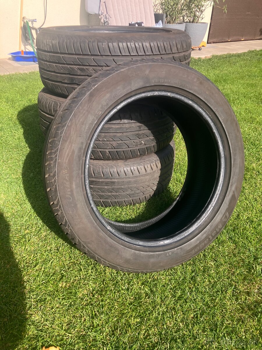 Letne pneu 215/55 r17 - 2