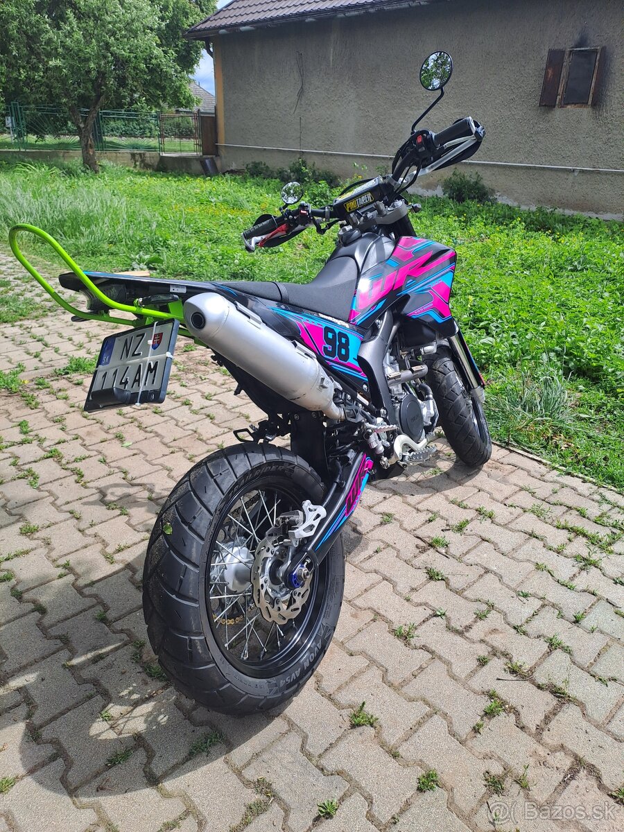 Yamaha wr250x supermoto