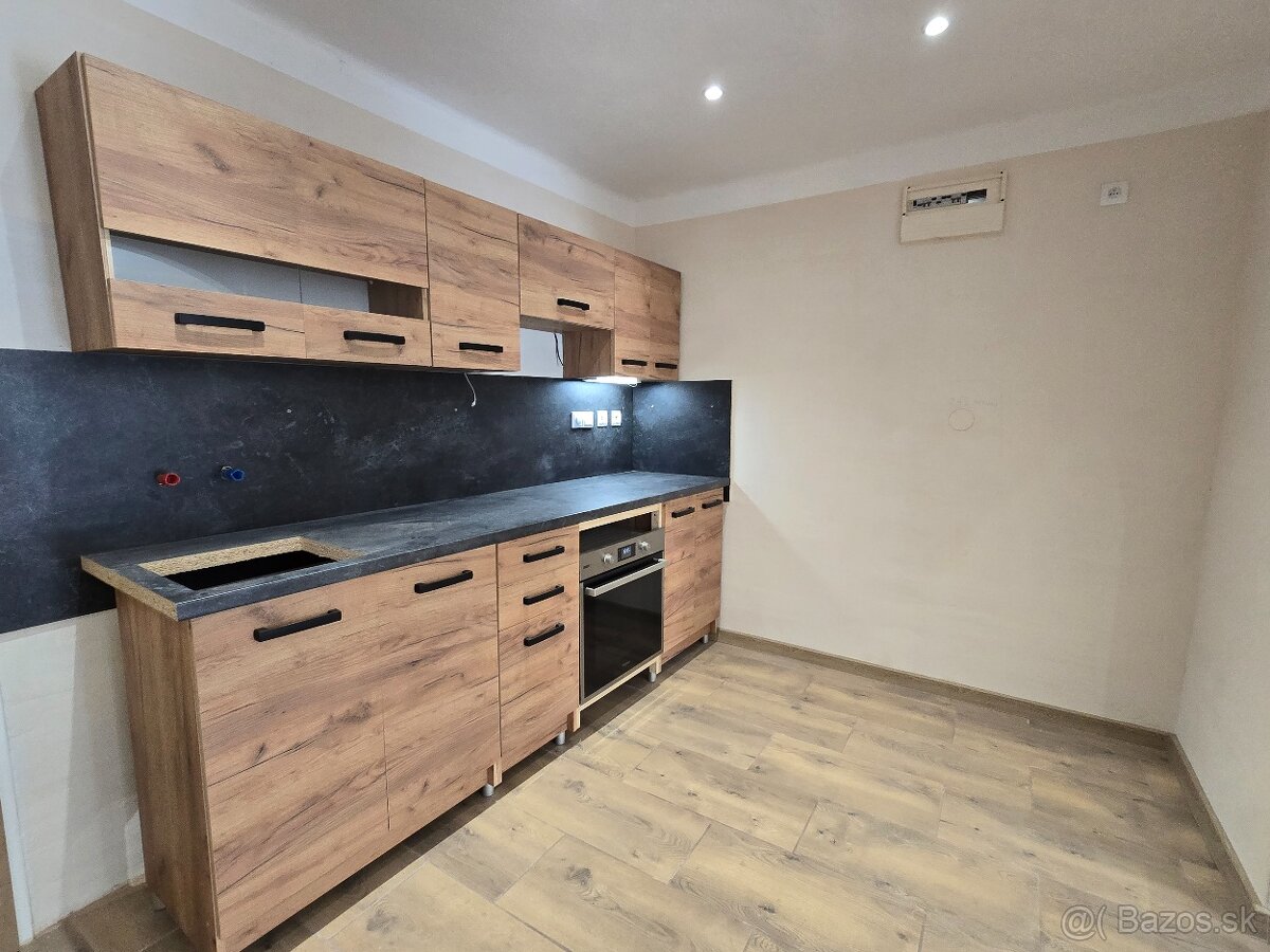 Ponúkam na prenájom 1 izbový byt v Kežmarku - 2