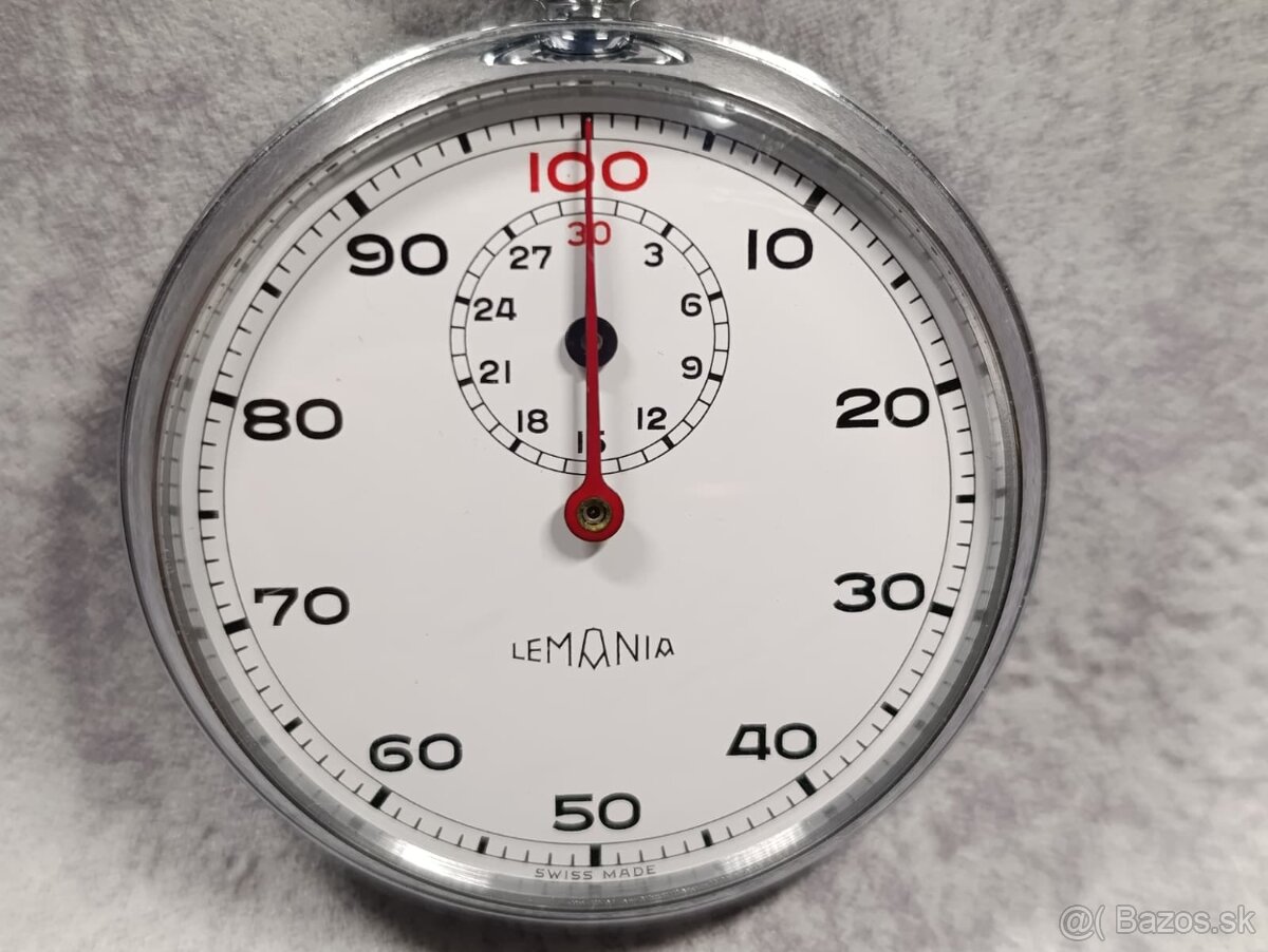 Vojenské krásné dělostřelecké švýcarské stopky Lemania. - 2