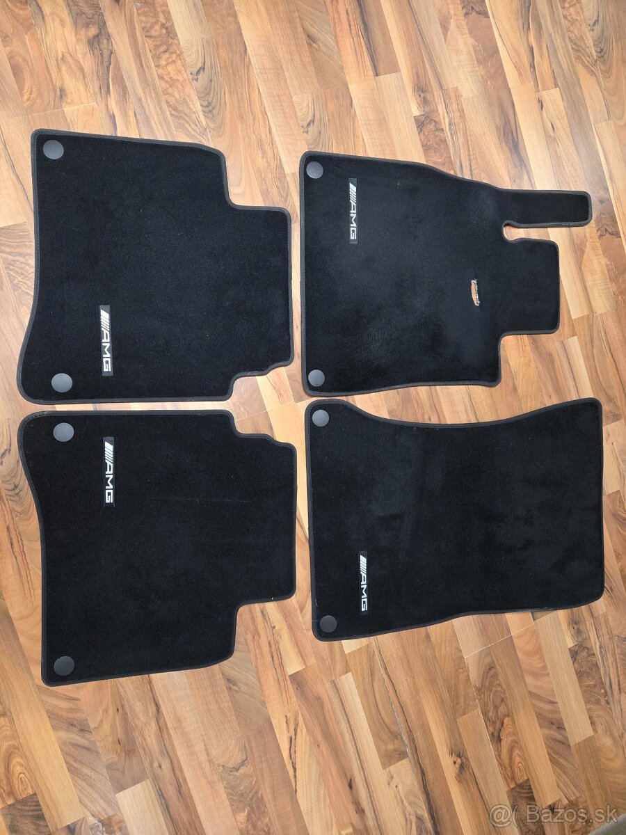 Koberčeky Mercedes AMG - 2