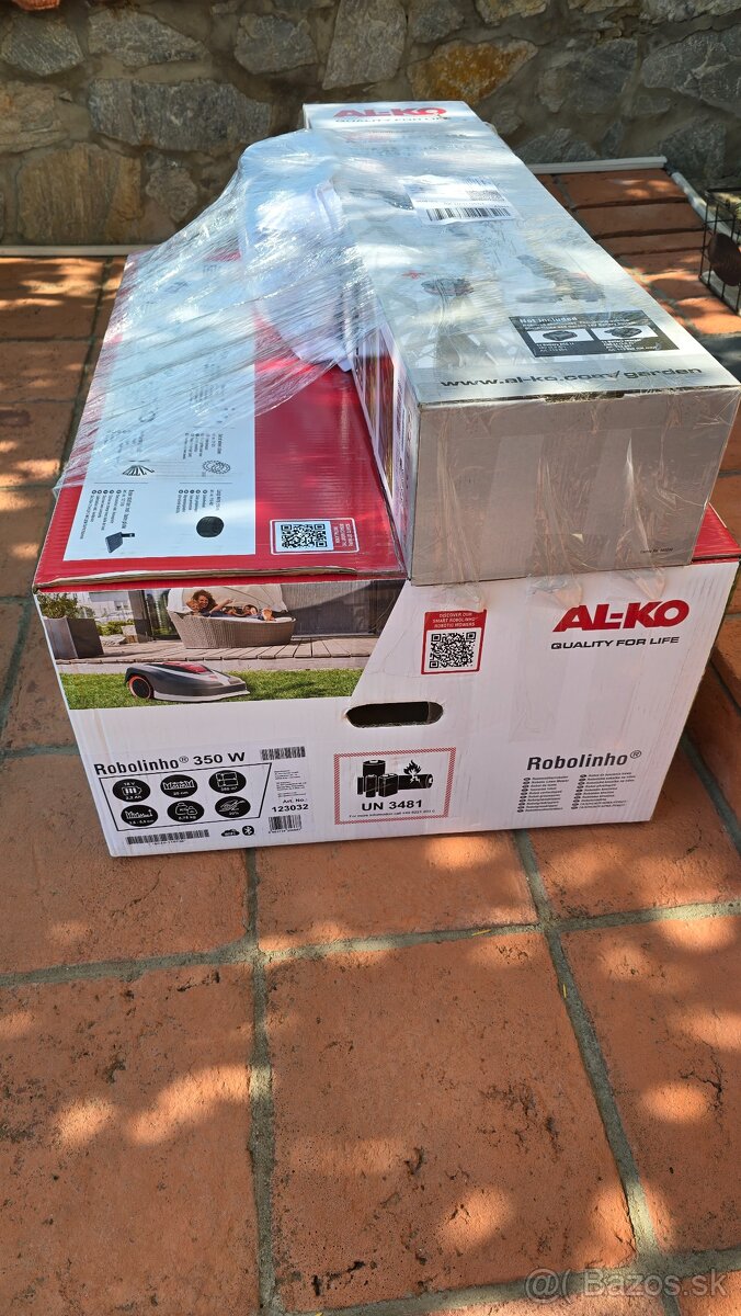 Robotická kosačka a krovinorez zn. AL-KO - 2