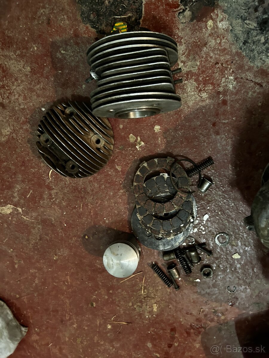 Motor manet tatran 125 - 2