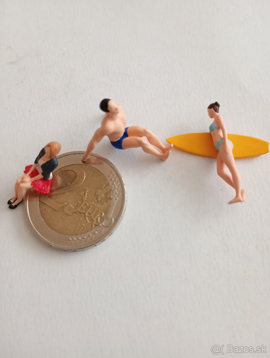 Miniarúrne figúrky - 2