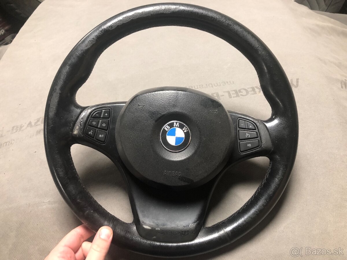 Predam volanty z X3 E83 a X5 E53 - 2