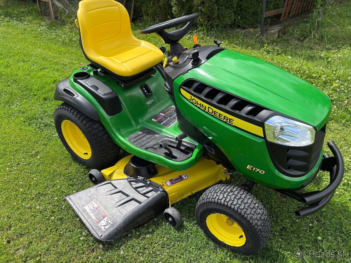 Traktorova Kosačka John Deere - 2