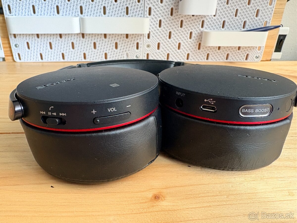 Sony Bluetooth sluchatka MDR-XB950BT - 2