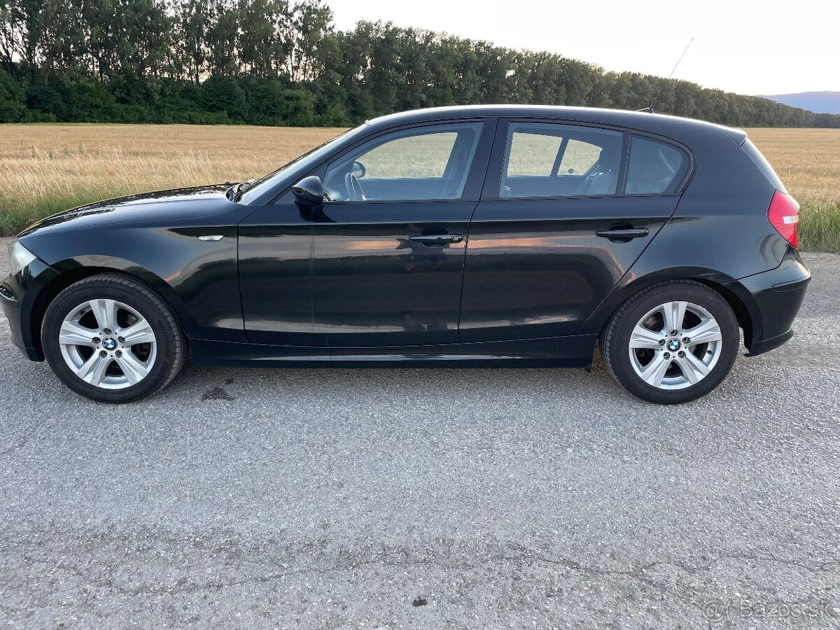 Predám BMW 118d automat - 2