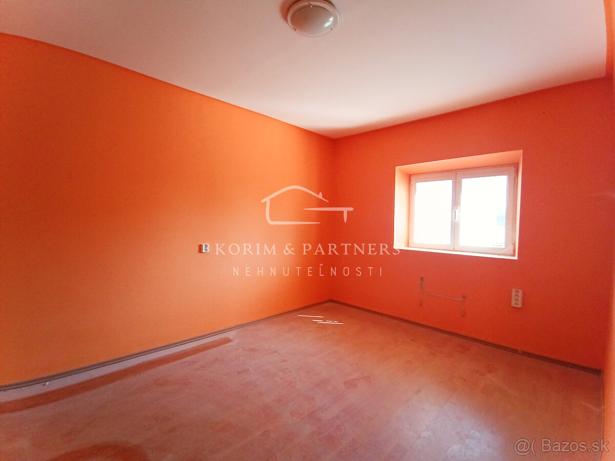 Rodinný dom v tichej uličke, Komárno - 2