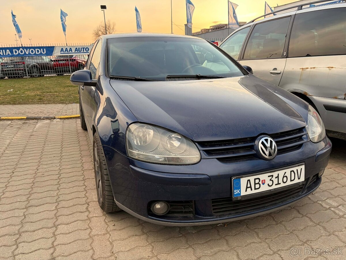 Volkswagen Golf 5 - 2