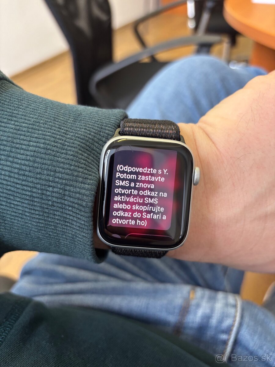 Apple Watch SE (2022) - 2