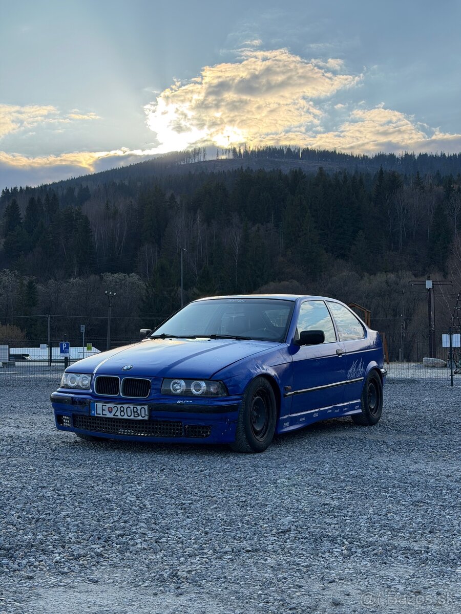 BMW e36 318tds compact - 2