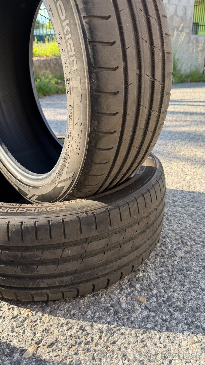 2x letné 225/45 r18 - 2
