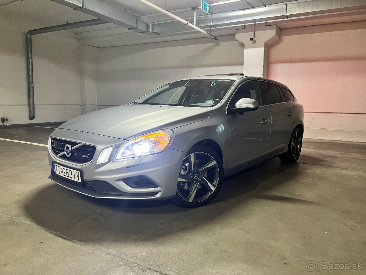 Volo V60 D5 AWD - 2