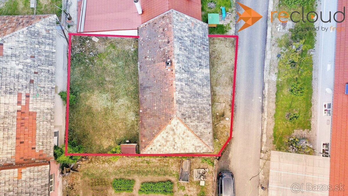 Ponúkame na predaj menší rodinný dom v obci Žemberovce - 2