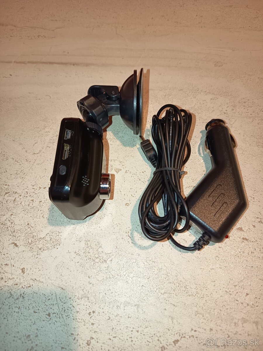 Full HD Kamera do auta BDVR 01 - 2