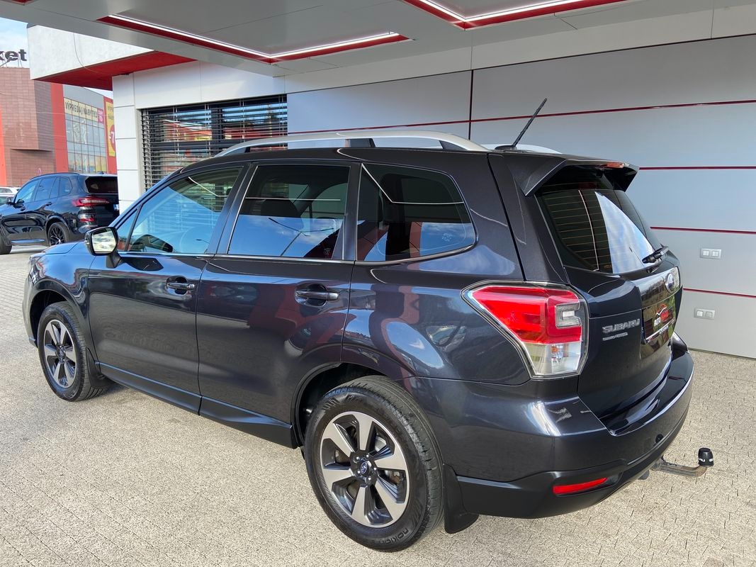 Subaru Forester 2.0i 110kW CVT AWD - 2