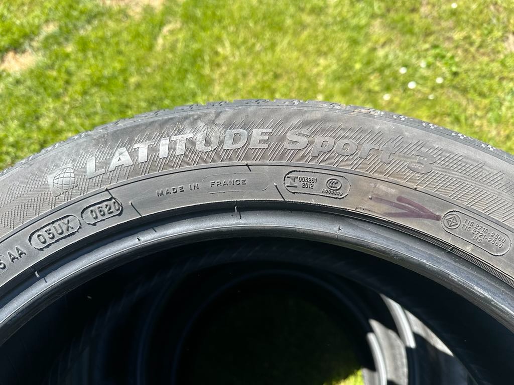 Michelin 255/45R20 - 2