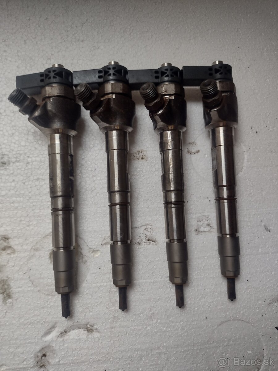Vstrekovacie trysky Octavia 3 - 2