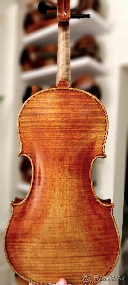 husle 4/4 Stradivari " Cobbet 1683" model - 2