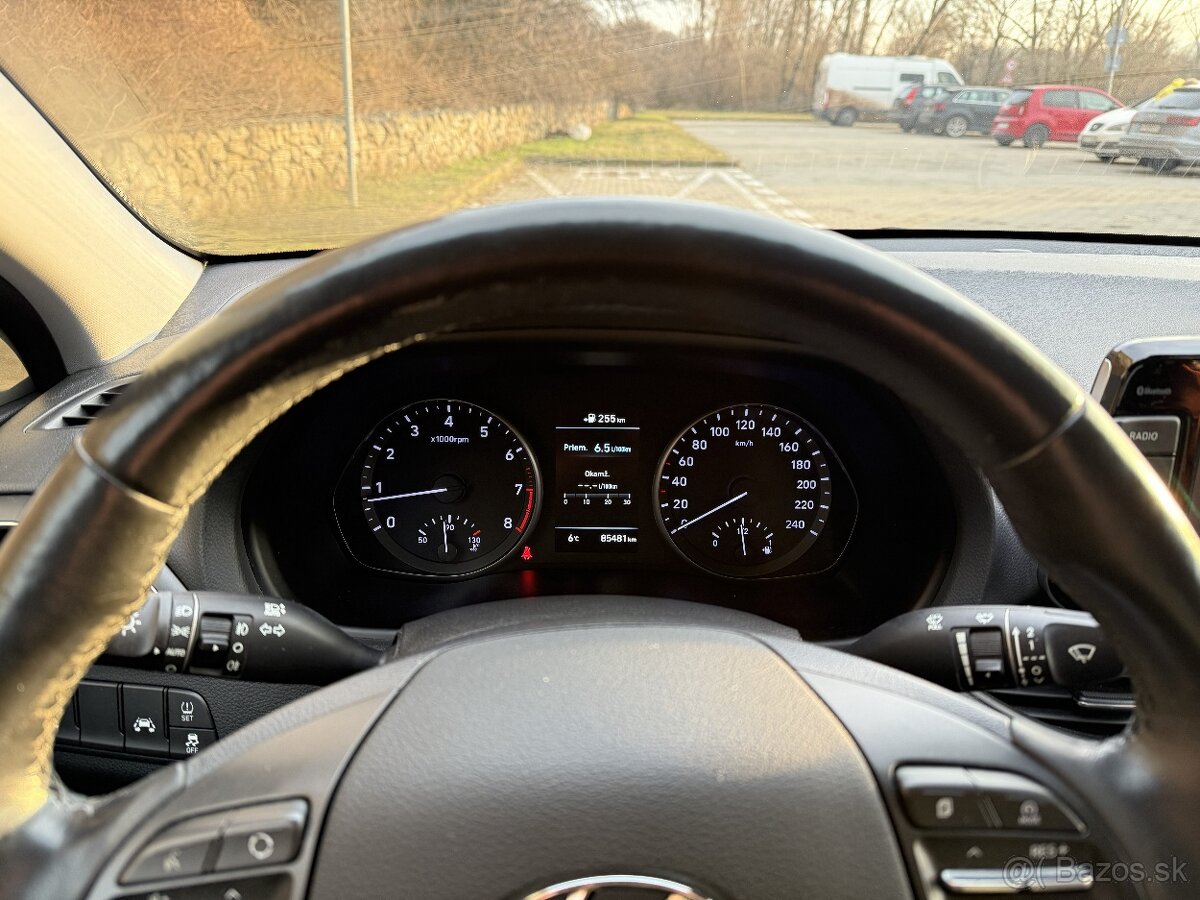 Predám Hyundai i30 fastback 1,4 T-GDi - superstav - 2