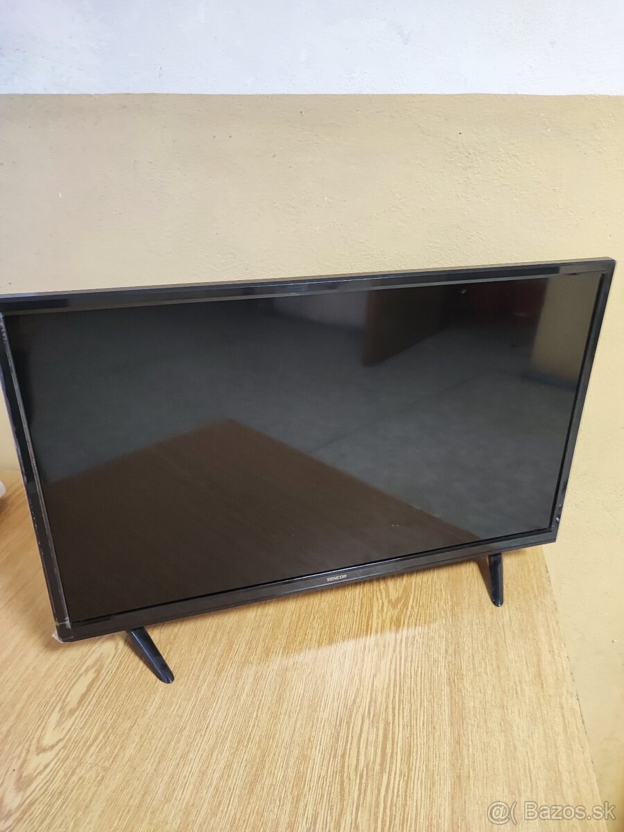 LED televízor Sencor SLE 2472TCS (24" / 60 cm) - 2