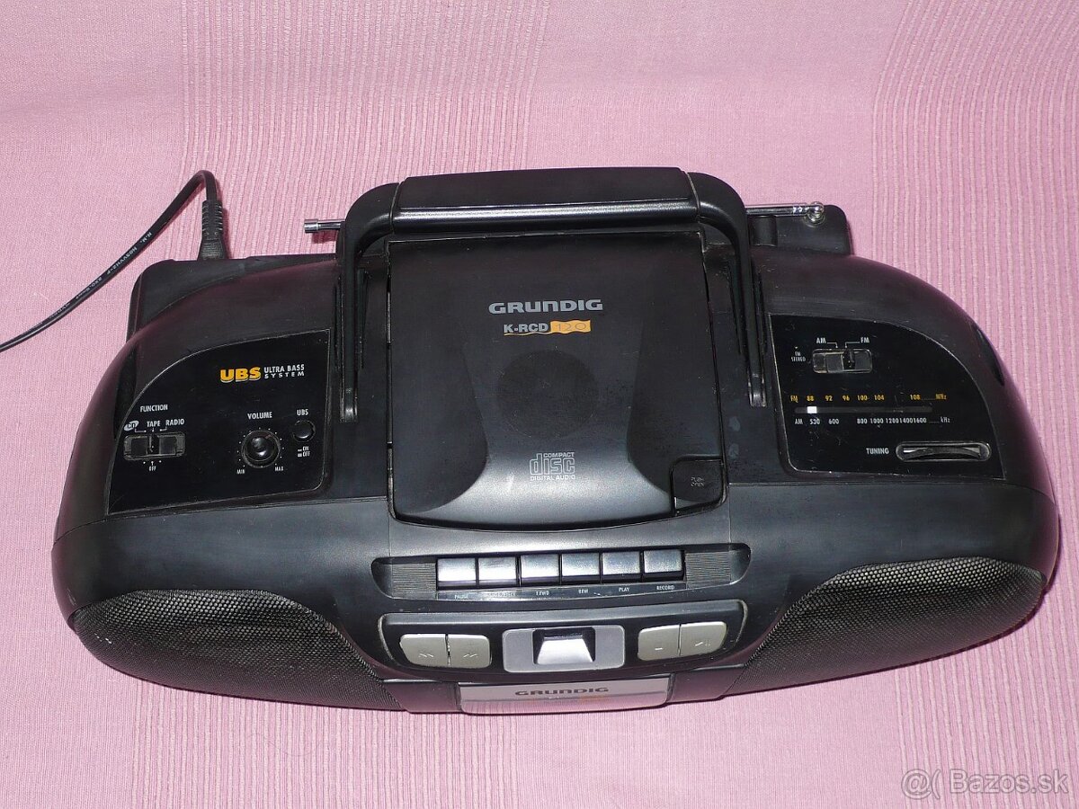 Predám rádiomagnetofón Grundig s bluetooth - 2