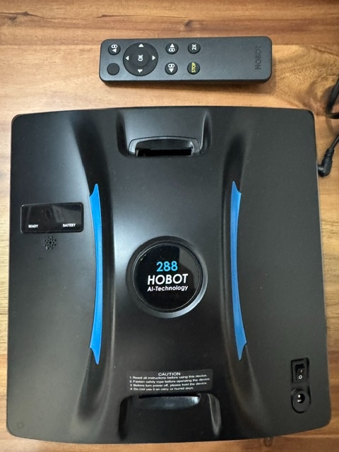 Hobot robot na okná - 2