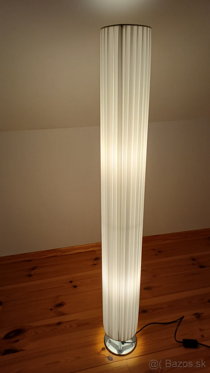 Stojaca lampa - 2