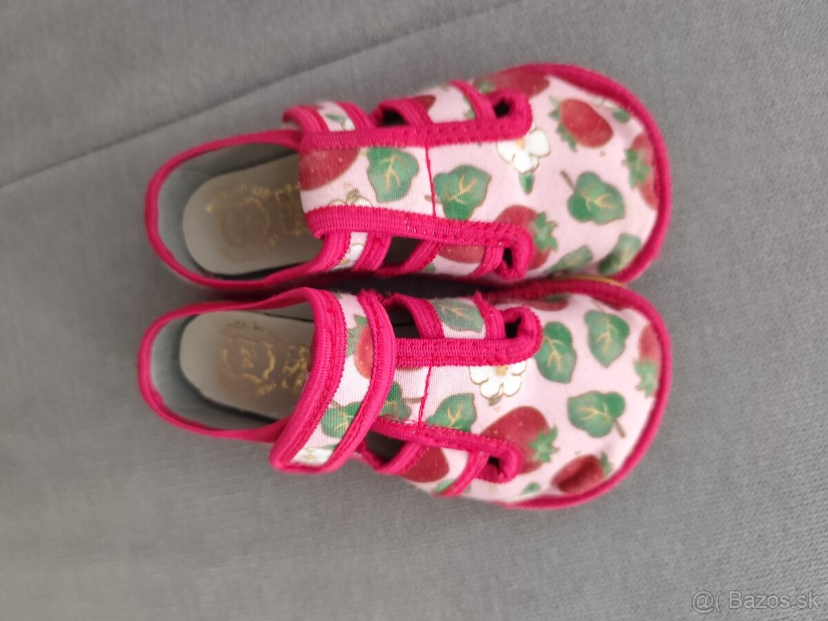 Barefoot papučky KTR, veľ 24 - 2