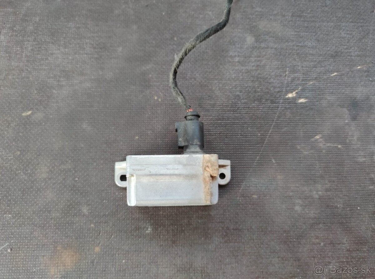 Snimac ESP 7M3907637B - 2