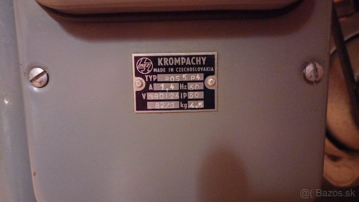 Šijací stroj Minerva - 2