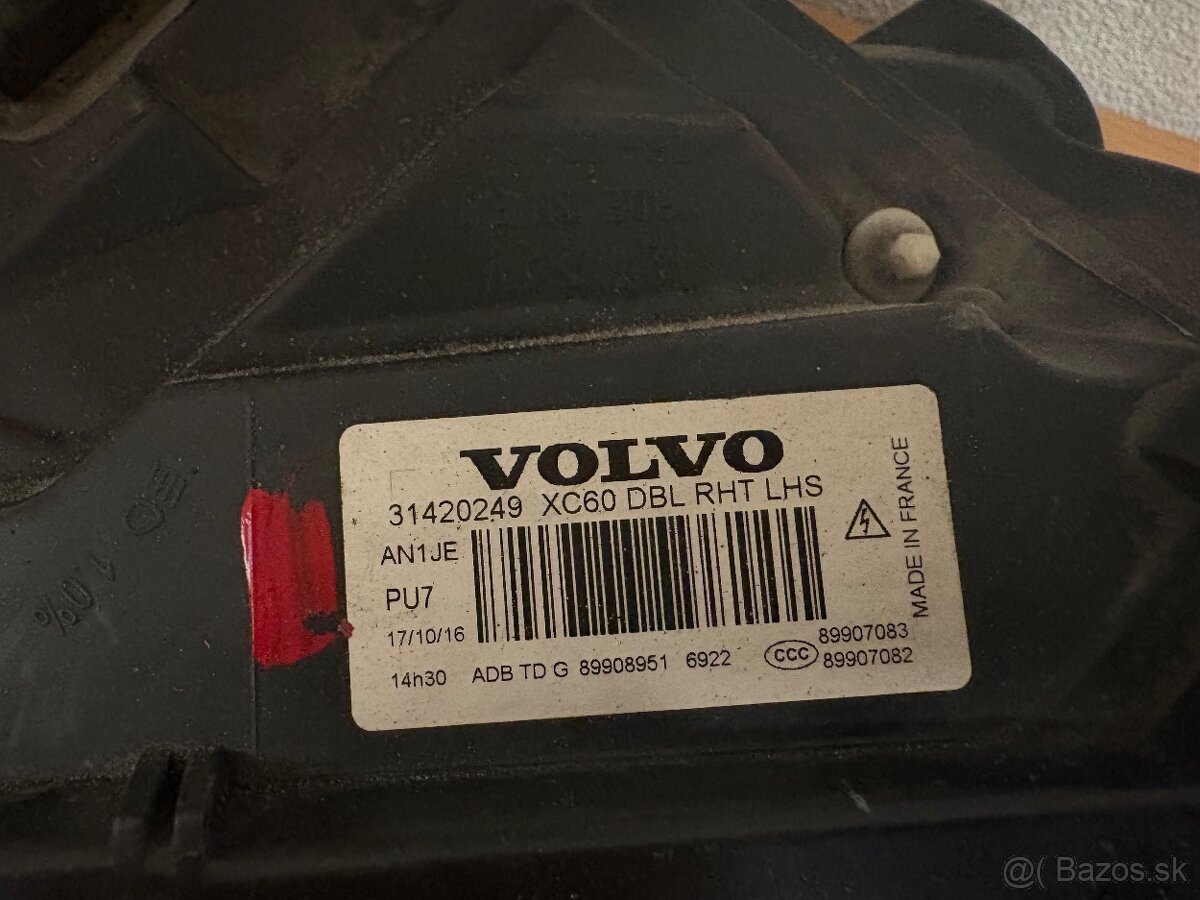 XENON VOLVO XC60 13-17 31420249 - 2