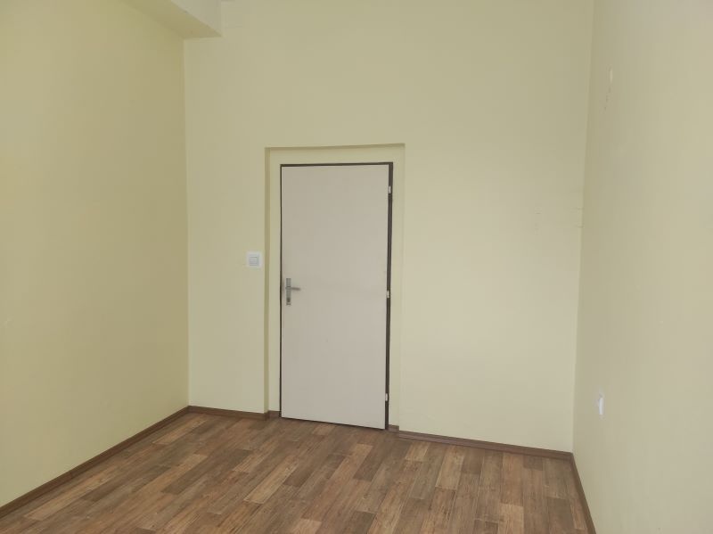 Kancelária 12,05 m2 v Nitre -prenájom - 2