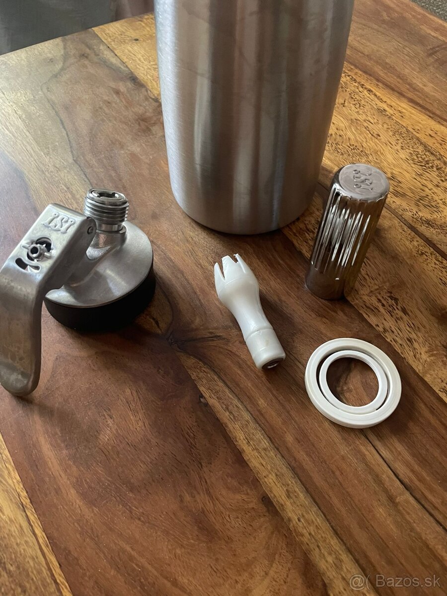 Profesionálna šľahačková fľaša 1L - 2